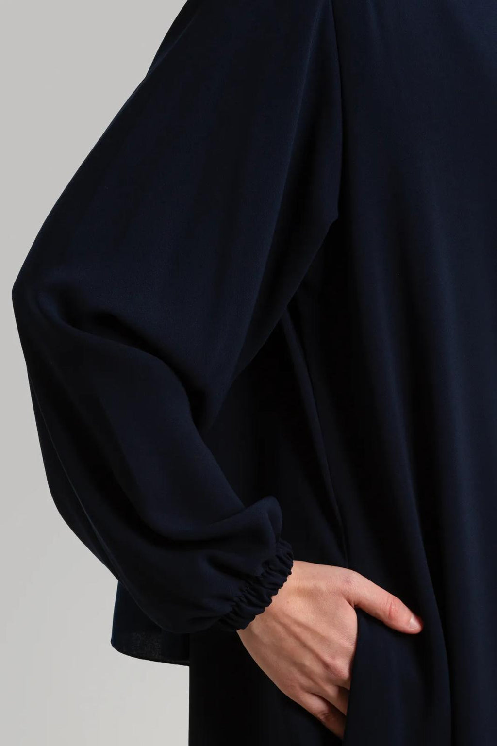 Arya Abaya met volledige rits