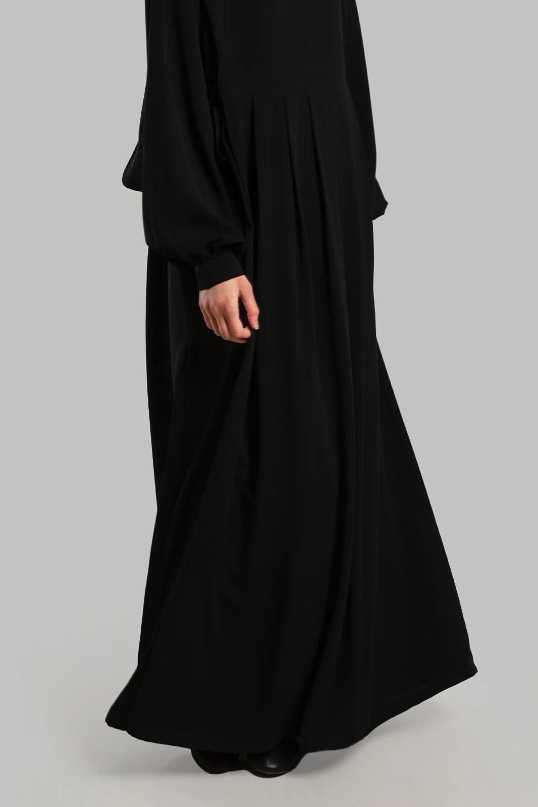 Medine Abaya