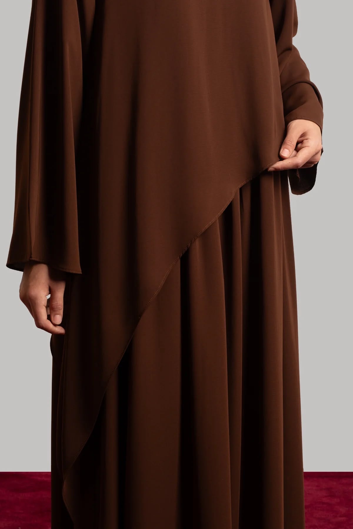 Abaya Nur