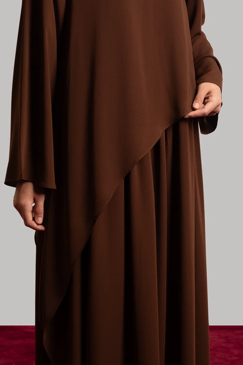 Abaya Nur